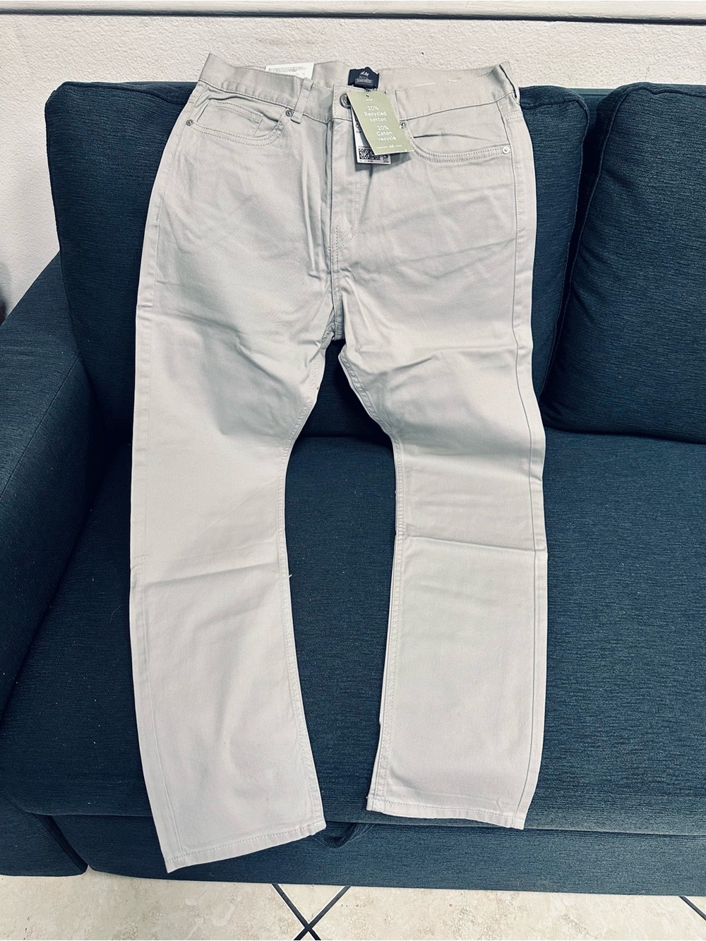 H&M Men's Slim Straight Jeans in Light Gray Green Brand New with tags